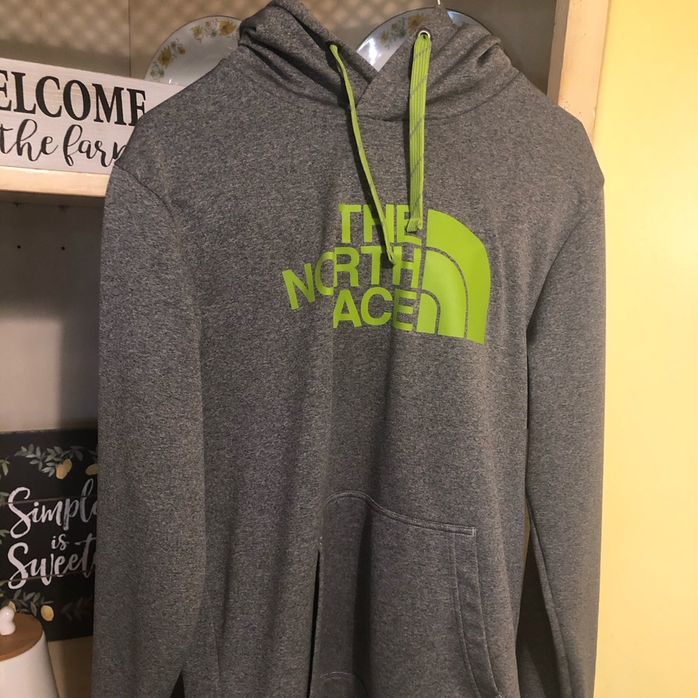 NorthFace Lightweight Pullover
